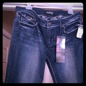Brand New never worn Rue 21 Jeans